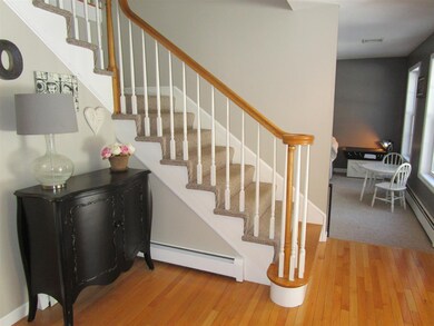 69 Lollypop Ln, Danville, NH 03819 - photo 5