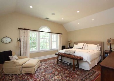 13 Richmond Dr, Old Greenwich, CT 06870 - photo 6