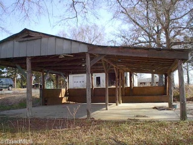 2704 Pagetown Rd, Elon, NC 27244 - photo 3