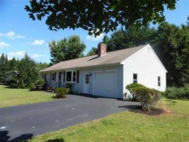 15 Burbank Ln, Lancaster, MA 01523 - photo 2