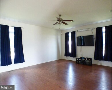 17 Granite Ln, Penns Grove, NJ 08069 - photo 3