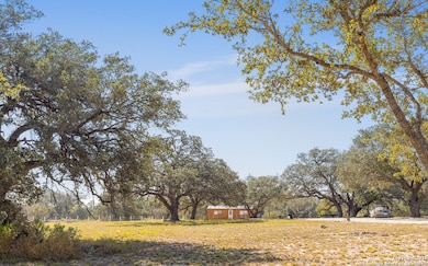 1304 County Road 777, Devine, TX 78016 - photo 2