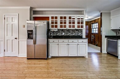 861 Pine Ln, Asheboro, NC 27205 - photo 7