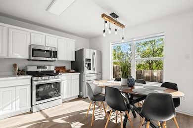 11401 Church Canyon Dr, Austin, TX 78754 - photo 2