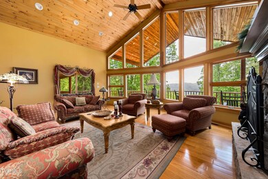 203 Bear Ridge Dr (36 of 83)