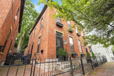 709 S 3rd St unit 709, Columbus, OH 43206 - photo 2