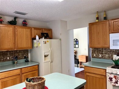 3089 Lansing Way, The Villages, FL 32162 - photo 7