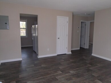 1224 Davis St, Jacksonville, NC 28540 - photo 3