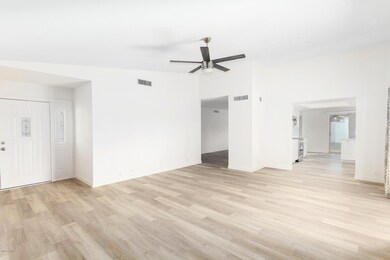 9611 N 53rd Ave, Glendale, AZ 85302 - photo 5