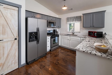 3149 SW Antler ln_0077 copy