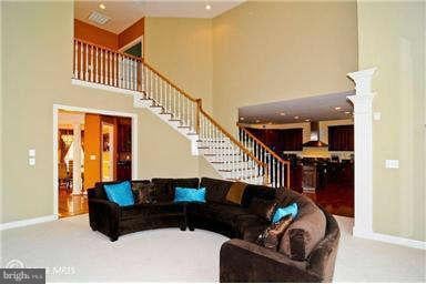 401 Stanwich Terrace, Upper Marlboro, MD 20774 - photo 5