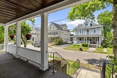 39 Everett St unit 1, Arlington, MA 02474 - photo 2