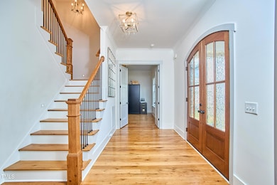 6 - Foyer