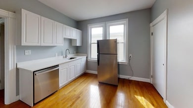 381 Cardinal Medeiros Ave unit 3F, Cambridge, MA 02141 - photo 2