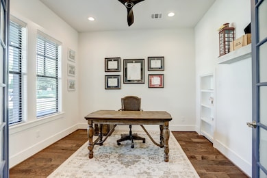 1733 Viking Dr, Houston, TX 77018 - photo 5