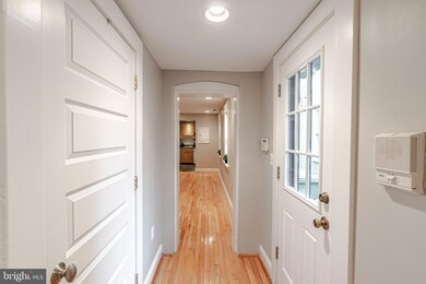 515 S Ann St unit 1, Baltimore, MD 21231 - photo 2