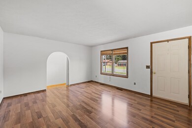 57 Greenbriar Ln, Stuarts Draft, VA 24477 - photo 7