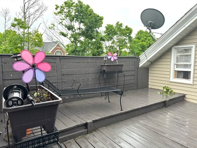 327 Lafayette St unit 3, Salem, MA 01970 - photo 2