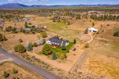 1422BentLp_Aerial-Front3