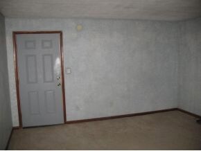 1421 Stoneybrook Dr, Johnson City, TN 37601 - photo 3