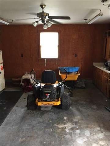 1390 E Euclid Blvd, West Point, VA 23181 - photo 5