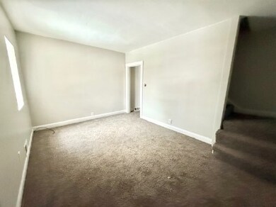 866 Vankirk St unit 1, Clairton, PA 15025 - photo 2