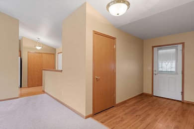 3145 White Tail Ln unit C, Oshkosh, WI 54904 - photo 4