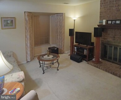 11436 Appledowre Way, Germantown, MD 20876 - photo 4