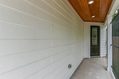 5105 Briscoe St unit B, Houston, TX 77033 - photo 7