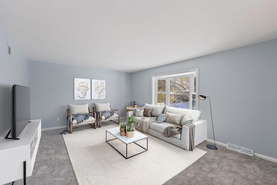 3705 Colonial Dr, Valparaiso, IN 46383 - photo 3