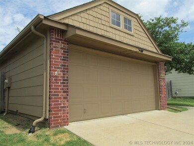 4405 N 34th St, Broken Arrow, OK 74014 - photo 3