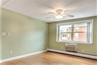 10 Commonwealth Ct unit 10, Brighton, MA 02135 - photo 2