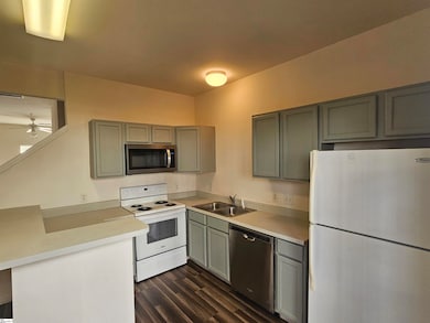 128 University Village Dr unit C, Central, SC 29630 - photo 6