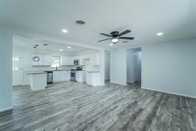 1204 Hurstview Dr, Hurst, TX 76053 - photo 7