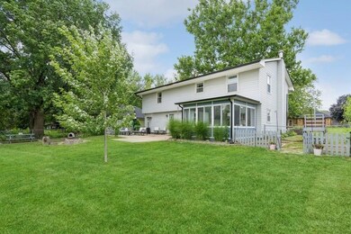 725 34th Place, West Des Moines, IA 50265 - photo 3