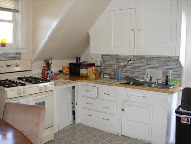Third floor kitchen