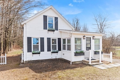 589 South St, Wrentham, MA 02093 - photo 2