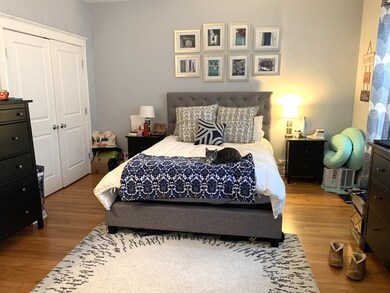 431 Washington St unit 4, Brookline, MA 02446 - photo 6