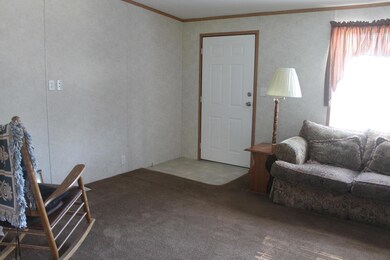 475 Newark Ave, Thornville, OH 43076 - photo 4