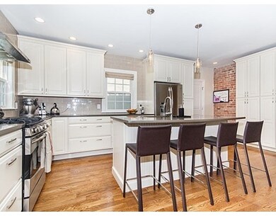 9 Sunset Hill Rd, West Roxbury, MA 02132 - photo 3