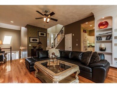 129 Hawthorne Village Rd unit U406, Nashua, NH 03062 - photo 6