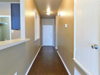 2716 Weslayan Dr, Denton, TX 76210 - photo 3