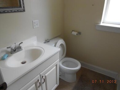 6317 N Sacramento Ave unit 2W, Chicago, IL 60659 - photo 5