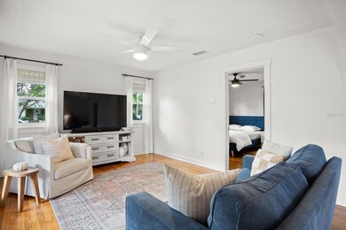 1115 15th St N, Saint Petersburg, FL 33705 - photo 4