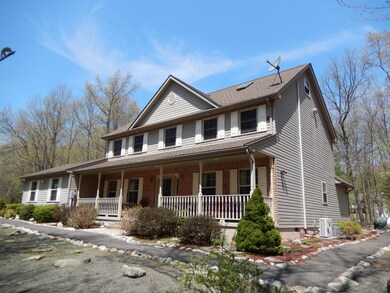 108 Winter Park Ln, Tafton, PA 18464 - photo 3