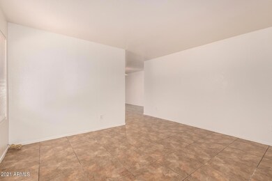 5663 E Flossmoor Ave, Mesa, AZ 85206 - photo 6