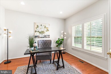 1321 Dasher Ln, Reston, VA 20190 - photo 7