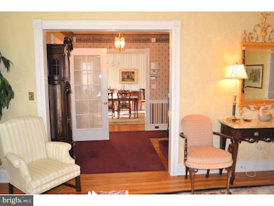 2317 W 17th St, Wilmington, DE 19806 - photo 3