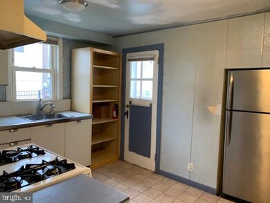 740 Braxton Rd, Ridley Park, PA 19078 - photo 7