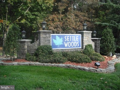 8070 Settle Ct, Waldorf, MD 20603 - photo 4